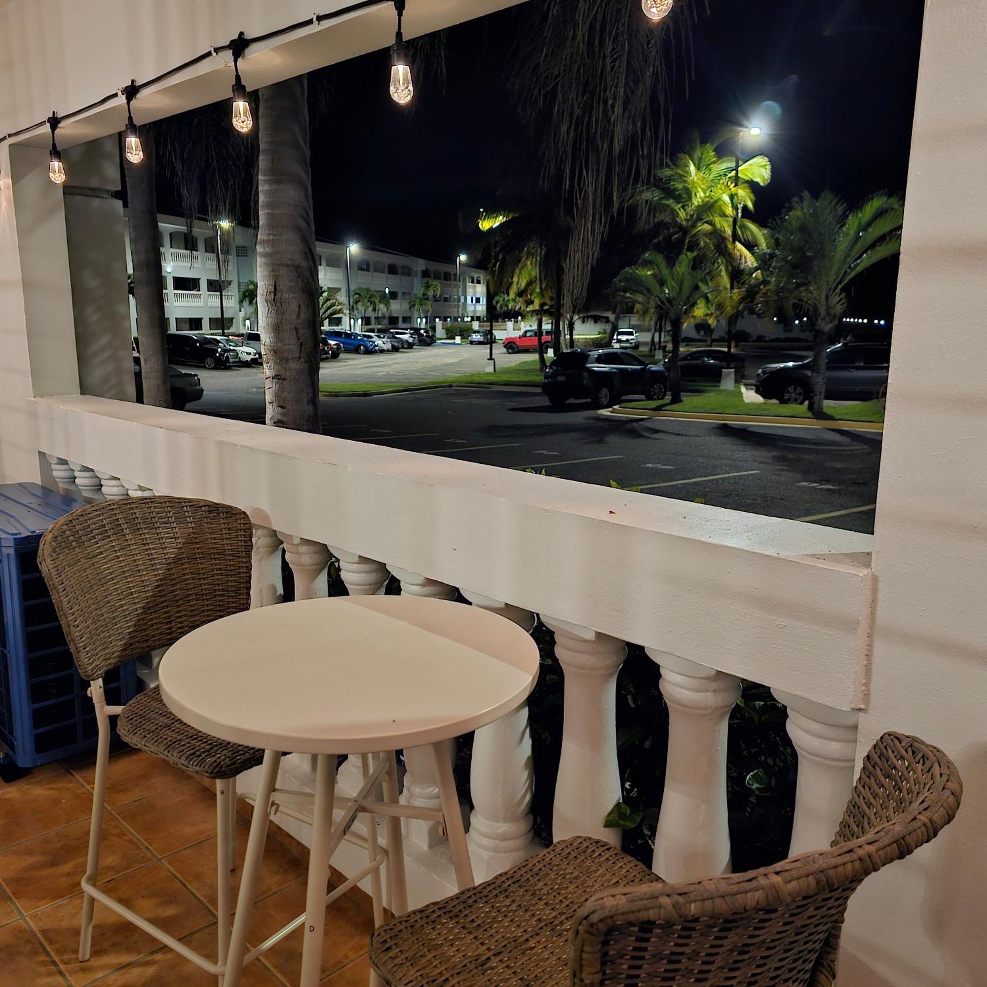 Golden Dream Villas 1St Floor A Исабела Екстериор снимка